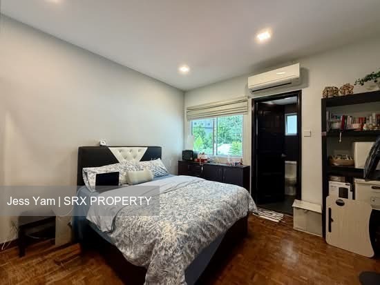 Dyson Road (D11), Terrace #556978401